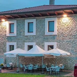 https://hostal-leo.bilbaohotelsspain.com